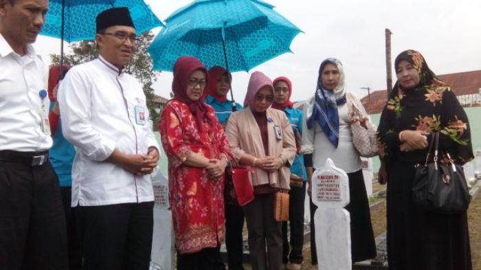 Rutin Ziarah Ke Makam Pendiri BSB