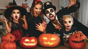 32-Kata-Ucapan-Happy-Halloween-31-Oktober-2025-dalam-Bahasa-Inggris-Cocok-untuk-Caption-di-Medsos.jpg