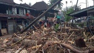 BPBD-Sumsel-Kirim-Bantuan-untuk-Korban-Banjir-Bandang-Lahat.jpg