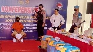 BREAKING-NEWS-Polda-Jambi-Amankan-264-Kg-Sabu-Cair-dari-WNA-Asal-Iran.jpg