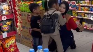 Beredar-video-Dina-Oktaviani-pegawai-minimarket-di-rest-area-di-Purwakarta-korban-pembunuhan-oleh.jpg