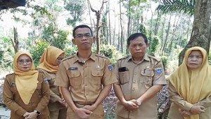 DLH-OKU-Timur-Terjunkan-Tim-Investigasi-Selidiki-Semburan-Gas-di-Sawah-Warga-Desa-Mengulak.jpg