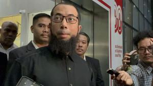 DirekturPemilik-PT-Zahra-Oto-Mandiri-Uhud-Tour-Ustaz-Khalid-Zeed-Abdullah-Basalamah-tela.jpg