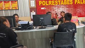 Dituduh-Mencuri-Mesin-Serut-Kayu-Hingga-Dipukul-Pria-di-Palembang-Laporkan-Rekannya-ke-Polisi.jpg