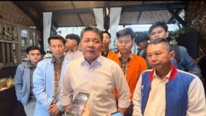 Foto-bersama-Gubernur-Sumsel-Herman-1.jpg