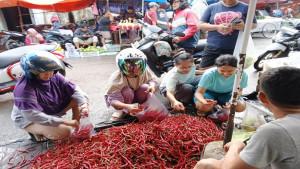 Harga-Cabai-di-Lubuklinggau-Masih-Bertahan-Rp-60-Ribu-Perkilo-Stok-Sedikit-Pembeli-Turun.jpg