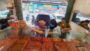 Harga-Emas-Perhiasan-Hari-ini-di-Palembang-23-September-2025-Cetak-Rekor-Sejarah-Tertinggi.jpg