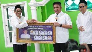 Herman-Deru-safari-Jumat-dengan-mengunjungi-Masjid-At-Taqwa-di-Jalan-Opi-III-Kutilang-11.jpg