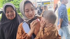 Istri-almarhum-Brigadir-Nurhadi-Elma-Agustina-berharap-pelaku-pembunuhan.jpg
