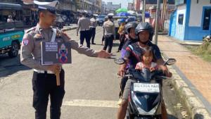 Kampanye-Keselamatan-Lalu-Lintas-di-Empat-Lawang-Polisi-Minta-Pengendara-Selalu-Disiplin-di-Jalan.jpg