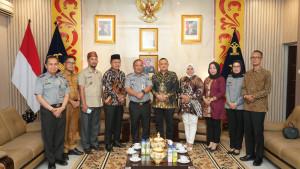 Kanwil-Kemenkum-Sumsel-Fokus-Perkuat-Posbankum.jpg