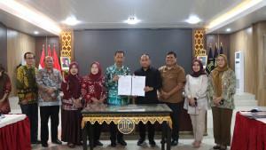 Kemenkum-Sumsel-Perkuat-Landasan-Hukum-Daerah-Dua-Raperbup-Muara-Enim-Diharmonisasi.jpg