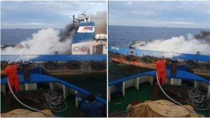 Kesaksian-diungkap-kru-tim-penyelamat-kapal-terbakar-di-ambang-luar-Sungai-Musi.jpg