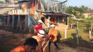 Korsleting-Listrik-Picu-Kebakaran-Sebuah-Rumah.jpg