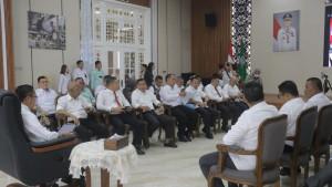 Lampu-Jalan-di-Palembang-Jadi-Sorotan-Saat-Ratu-Dewa-Gelar-Rakor-Bersama-Camat-Ada-3625-Unit-Rusak.jpg
