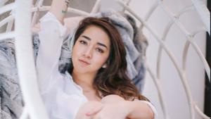 Mengenal-sosok-Tania-Maisara-istri-pemilik-mobil-mewah-Porsche-Cayman.jpg