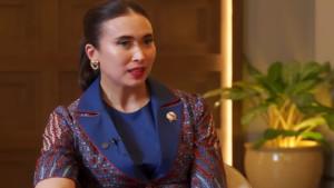 Menteri-Pariwisata-RI-Widiyanti-Putri-Wardhana-membantah-dirinya-diisukan-minta-mandi-a.jpg