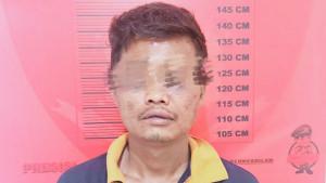 Nekat-Pria-di-OKI-Coba-Rampas-Mobil-di-Jalanan-Setelah-Gagal-Curi-Motor-Terhenti-Usai-Tabrak-Pohon.jpg