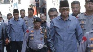Panji-Gumilang-Ditetapkan-Sebagai-Tersangka-Kasus-Penistaan-Agama.jpg