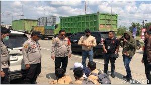 Pelajar-hadang-truk-di-Ogan-Ilir-mereka-diserahkan-ke-Polda-Sumsel.jpg