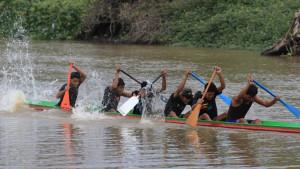 Pendayung-Muda-Asal-OKI-Siap-Bertarung-di-Lomba-Perahu-Bidar-Palembang.jpg