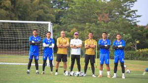 Penjaga-Gawangnya-Sering-Blunder-Sahari-Gultom-Evaluasi-Anak-Asuhnya-di-Sumsel-United.jpg