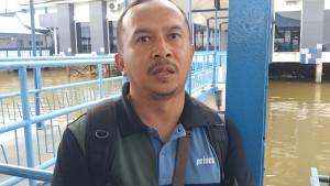Penumpang-salah-satu-penumpang-kapal-PT-OKIr.jpg
