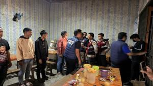 Polres-OKU-Timur-Gerebek-Kafe-Remang-Remang-di-Belitang-III-Satu-Pengunjung-Positif-Narkoba.jpg