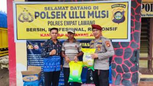 Polsek-Ulu-Musi-Kabupaten-Empat-Lawang-bersama-Perum-Bulog.jpg