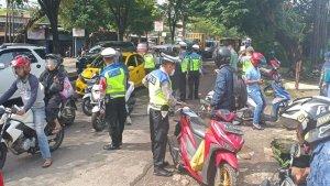Puluhan-Kendaraan-Kena-Tilang-Saat-Razia-Operasi-Keselamatan-Musi-di-5-Ulu-Palembang.jpg