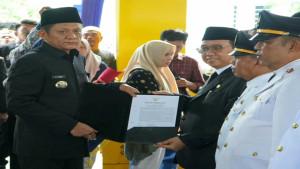 Resmi-Dilantik-Pj-Sekda-Rusman-Siap-Jadi-Motor-Penggerak-Birokrasi-OKU-Timur.jpg