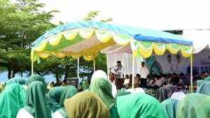 Satu-Dekade-Hari-Santri-Bupati-Abusama-Ajak-Santri-OKU-Selatan-Ikut-Gerak-Jadi-Agen-Perubahan-Dunia.jpg