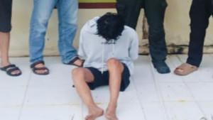 Sebulan-Kabur-ke-Lampung-Penikam-Pengamen-Angklung-di-OKI-Ditangkap-Polisi-Saat-Pulang-ke-Rumah.jpg