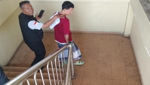 Sosok-A-Guru-SMPN-1-Lubuklinggau-Berbuat-Asusila-ke-Siswi-Ulahnya-Terbongkar-Lewat-Chat-Viral.jpg