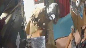 Sudah-Cek-CCTV-Polisi-Buru-Pria-Berhelm-Rampok-Penjaga-Pom-Mini-di-Gandus-Palembang.jpg