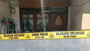TKP-PEMBUNUHAN-SUAMI-BAKAR-ISTRI-Unit-rumah-lokasi.jpg