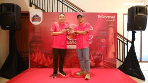 Telkomsel-resmi-meluncurkan-Red-Outlet-Community.jpg