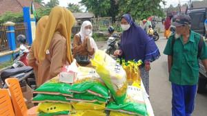 Tepis-Kabar-Beras-SPHP-Dioplos-Karet-Pemkab-Lahat-Gelar-Gerakan-Pasar-Murah.jpg