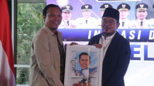 Wakil-Walikota-Palembang-Prima-Salam-saat-menghadiri-Dialog-Interaktif-Gebrakan-Sang-Pemimpin.jpg