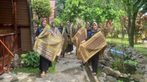 Yenny-Puspitasari.jpg