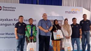 pasar-murah-HUT-MANDIRI.jpg