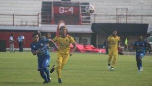 pertandingan-antara-sriwijaya-fc-vs-persiraja-di-liga-2-indonesia.jpg