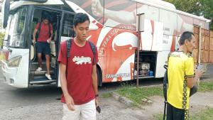 sriwijaya-fc-vs-persikad-depok-18-pemain-diterbangkan.jpg