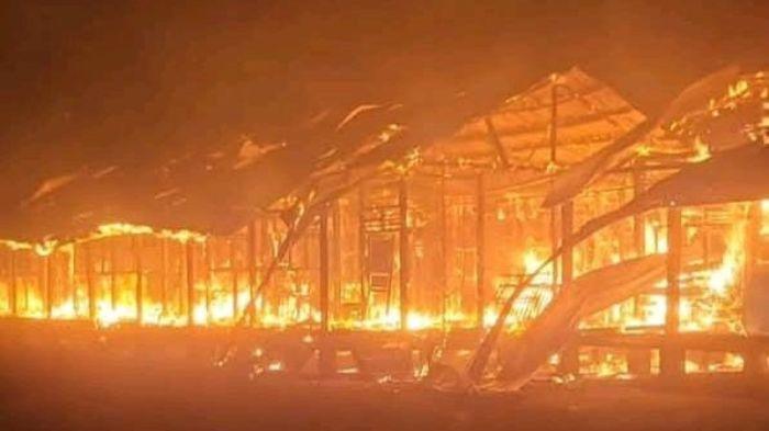 2 Lokal SMPN 6 Cengal OKI Hangus Terbakar, Padahal Sebentar Lagi Masuk Tahun Ajaran Baru - Tribunsumsel.com