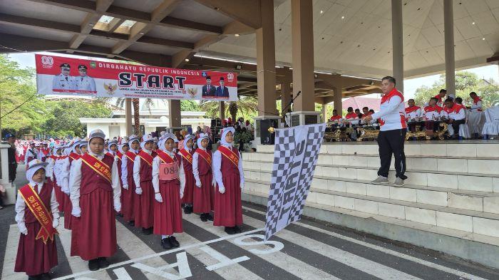 225-Regu-Pelajar-SD-dan-SMP-di-Prabumulih-Meriahkan-Gerak-Jalan-HUT-ke-80-RI.jpg