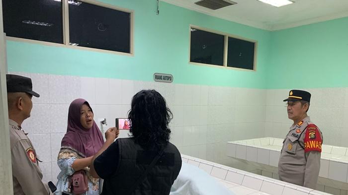 ABG Putri di Palembang Tewas Usai Ditantang Minum Jamu oleh Kakak Ipar, Jasadnya di Belakang Lemari