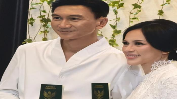 Anji-Manji-mempersunting-Desmiliana-Ariyana-dengan-mahar-mas-kawin-sebesar-uang-tunai.jpg