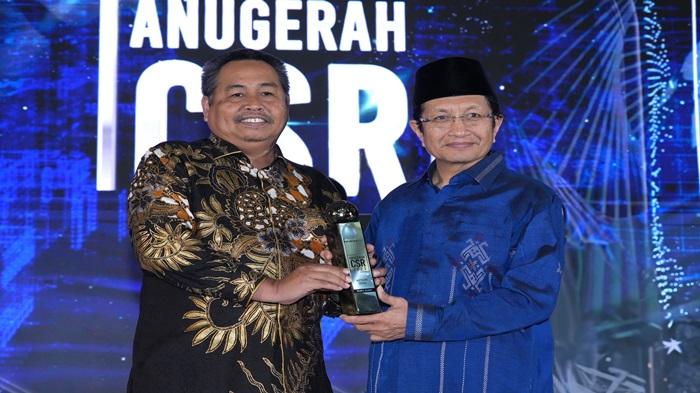 Berdayakan Ribuan Lansia, PTBA Raih Anugerah CSR 2023 Republika