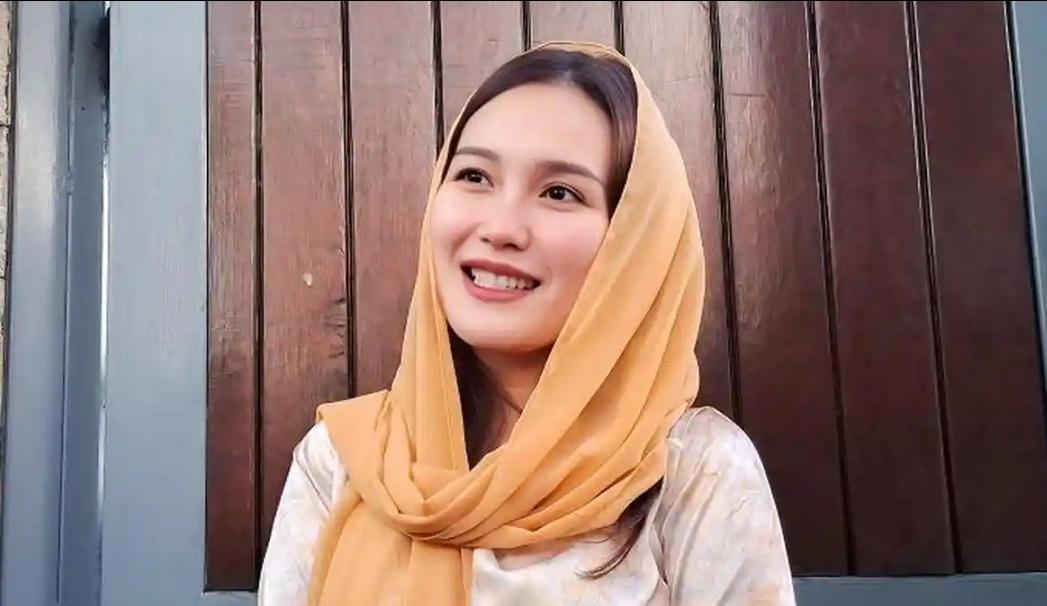 Ayu-Ting-Ting-Kevin-Gusnadi-kedapatan-ikut-merayakan-Hari-Raya-Idul.jpg