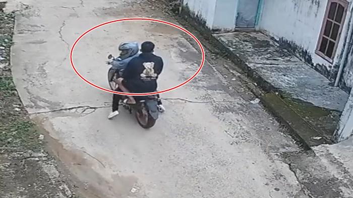 Baru Ngekos 2 Bulan, Motor Pemuda Asal Lampung Dibawa Kabur Maling di Palembang